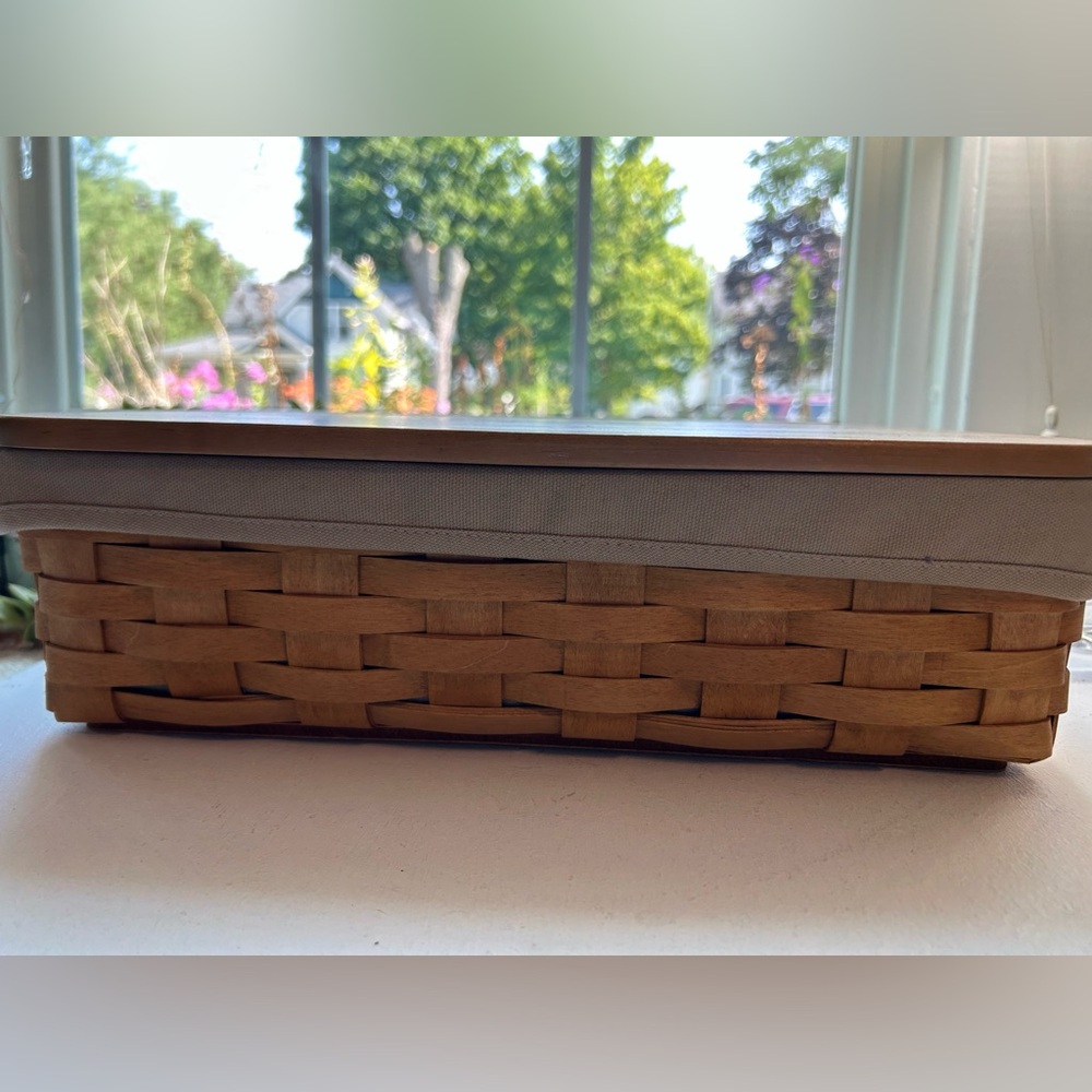 Longanberger Basket Natural Woven Lid Khaki Lining Plastic Divide Handmade Sign